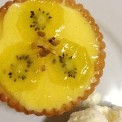 Seasonal Golden Kiwifruit Tartlette